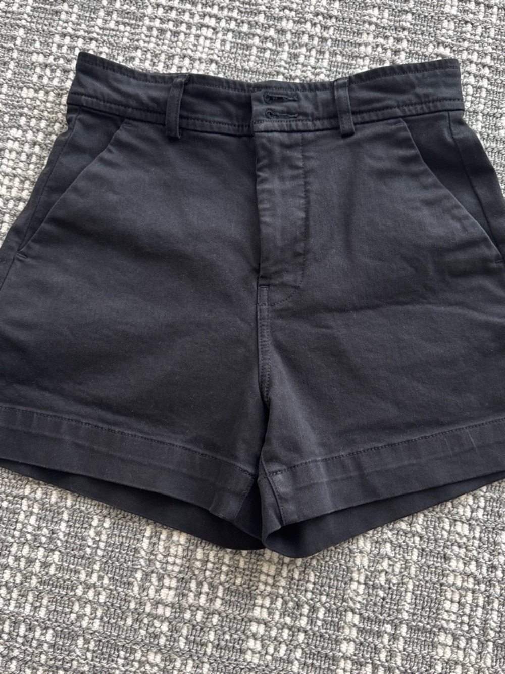 Everlane Way-High Twill Shorts in black
